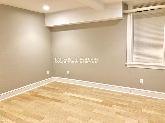 118 University Rd. #B Brookline Unit Photo 4