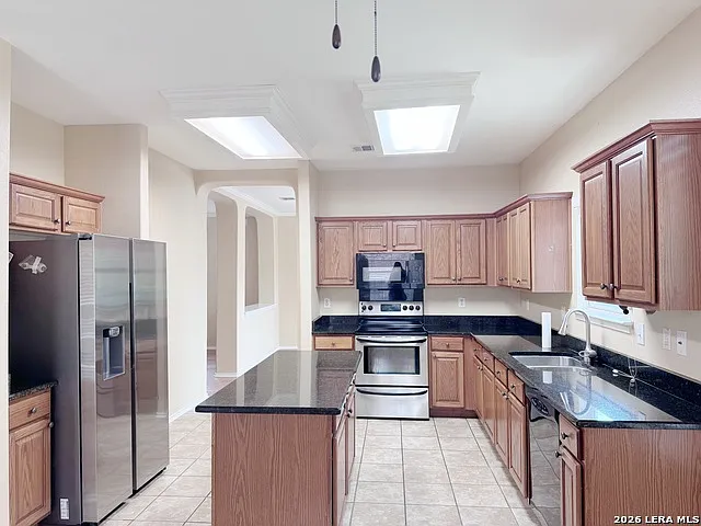 8815 Redwood Bnd — Photo 5