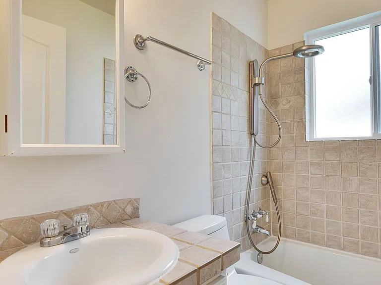 7709 Shoal Creek Blvd — Photo 19