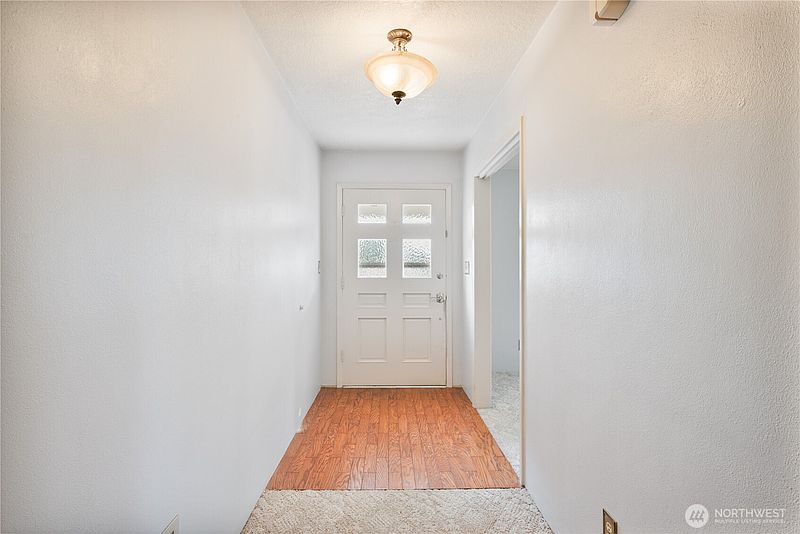 3rd image of 1207 Spruce Street