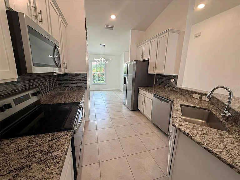 4082 Kenvil Dr — Photo 7