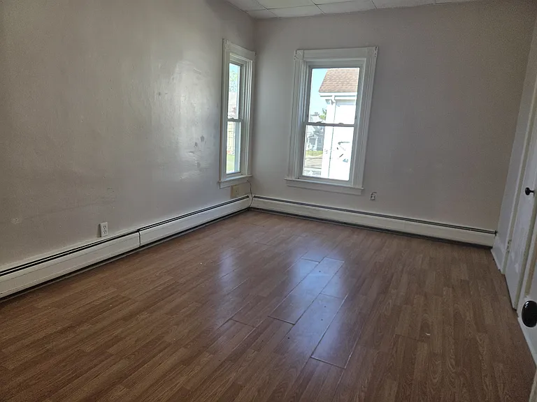 409 Cohannet St #2 — Photo 3
