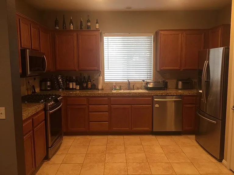 4509 Brandi Ln — Photo 2