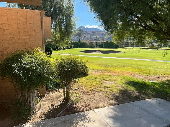 5th image of 5521 Los Coyotes Dr