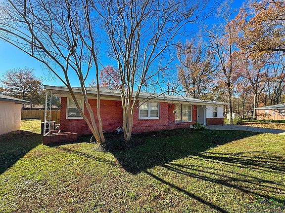 2nd image of 60 Buena Vista Dr