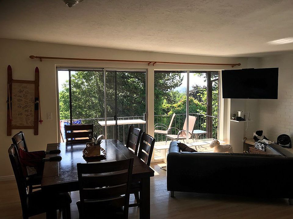 Living Room & Deck