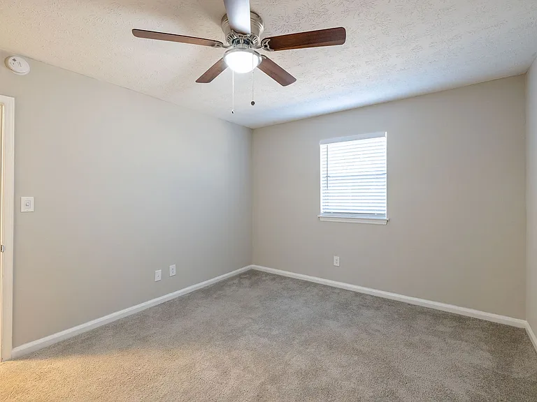 Westside Court | Modern Living in the Heart of Westside — Photo 22