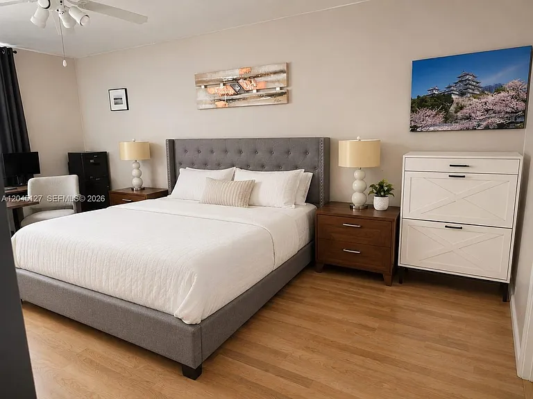 851 Three Islands Blvd #520 — Photo 12