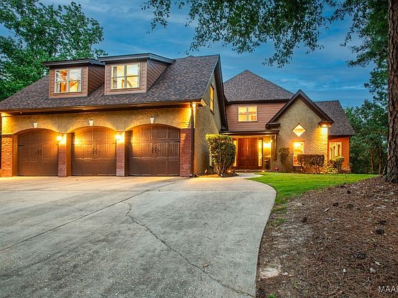 4th image of 120 Covered Bridge Rd