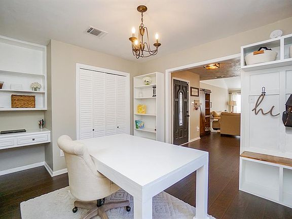 4th image of 21410 Park Royale Dr