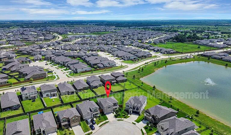 1325 Grass Bend Dr — Photo 6