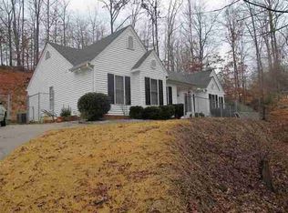 508 Willow Branch Ln, Seneca, SC 29672