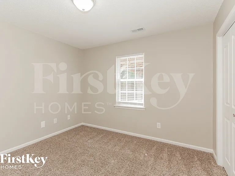 2816 Emerald Meadow Ln — Photo 11