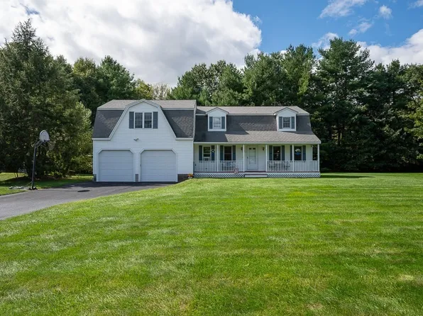 125 Eric Dr, Uxbridge, MA 01569