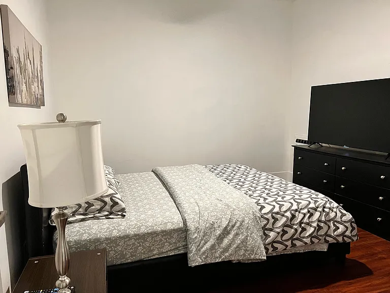 1602 Francis St #2 — Photo 10