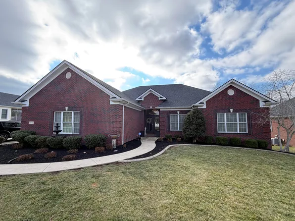 1056 Scenic Gdn, Lawrenceburg, KY 40342