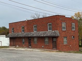 308 S Lyon St, Grant City, MO 64456
