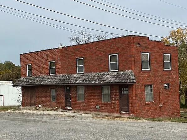 308 S Lyon St, Grant City, MO 64456