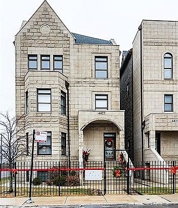 1st image of 4427 S Oakenwald Ave Unit 3