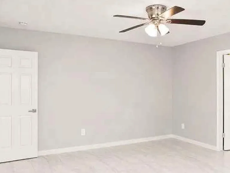 4014 Wellington Blvd — Photo 10