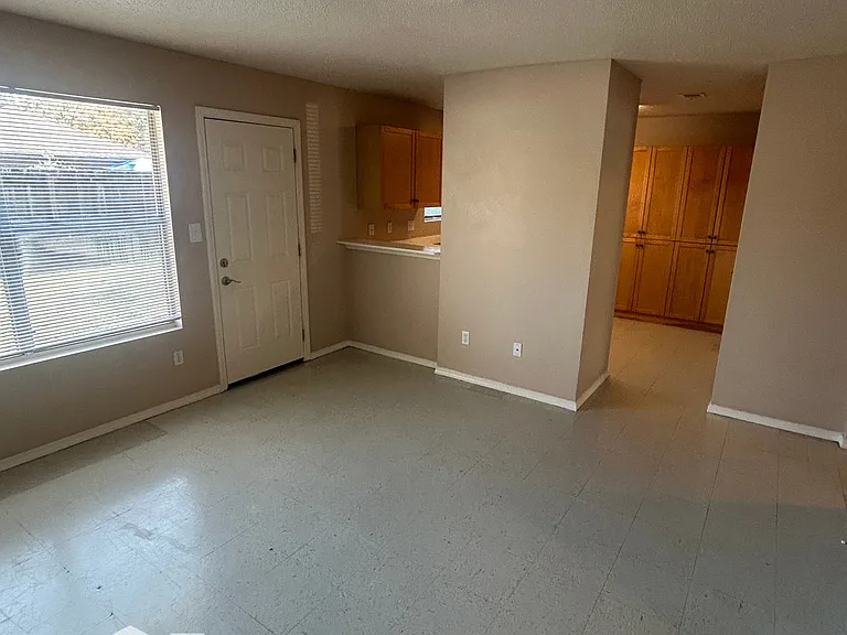 64 Boreal Ct — Photo 6