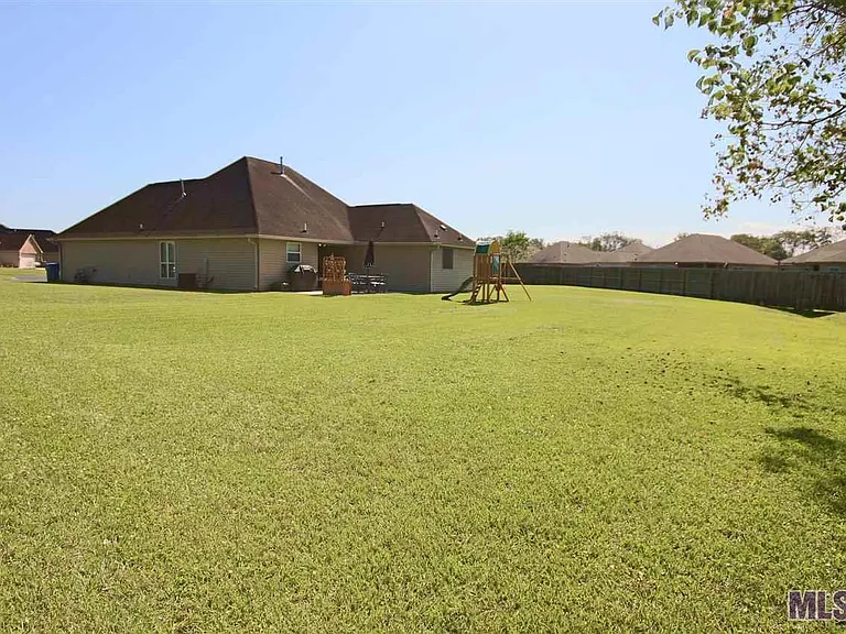 42345 Pebblestone Ave — Photo 14