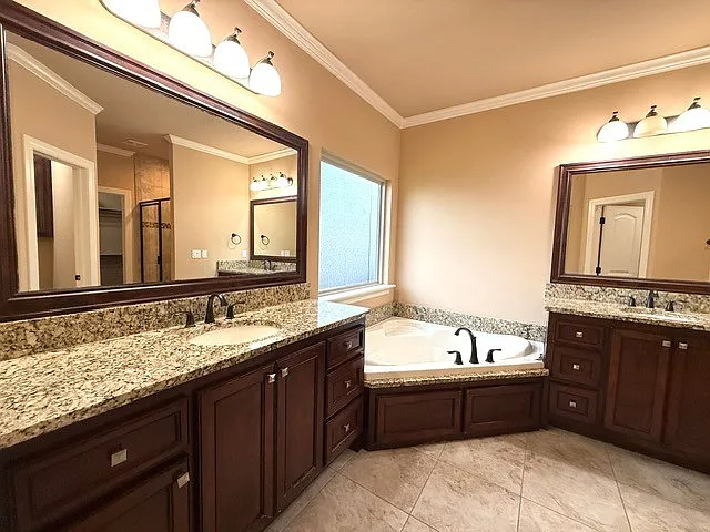 1200 S Kalanchoe Ave — Photo 38
