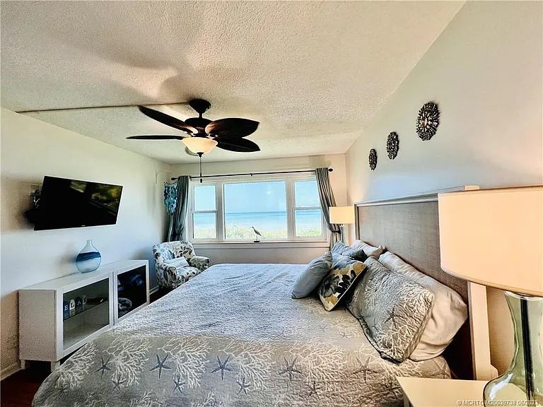 9490 S Ocean Dr #213 — Photo 38