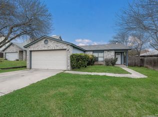 7915 Oval Mdws, San Antonio, TX 78244