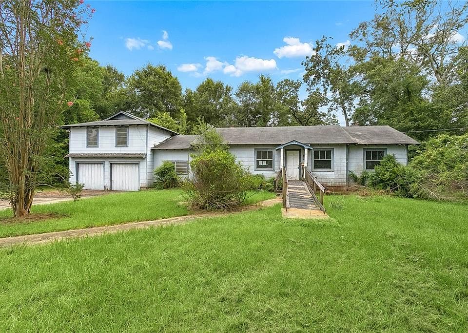 1st image of 504 Avenue A St