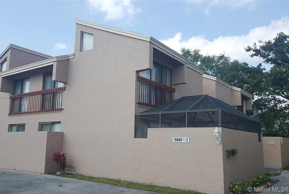 1st image of 15840 SW 90th Ct