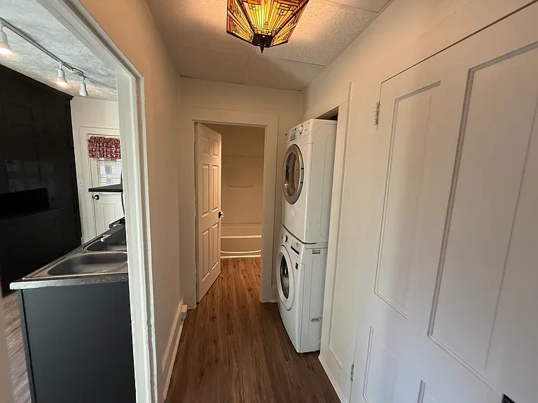 1051 Elk St #2 — Photo 7