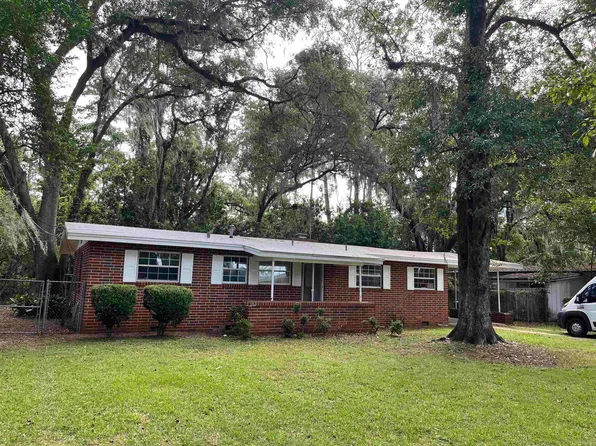 2203 Pontiac Dr, Tallahassee, FL 32301