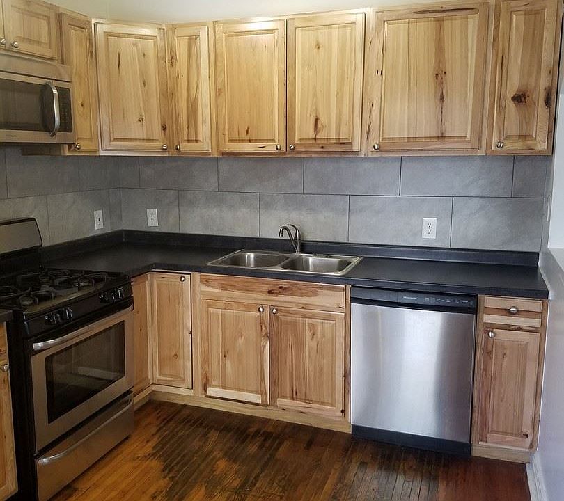 1st image of 1001 E 28th St APT 106