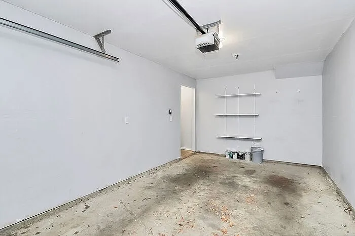 525 Donatello Ave #525 — Photo 30
