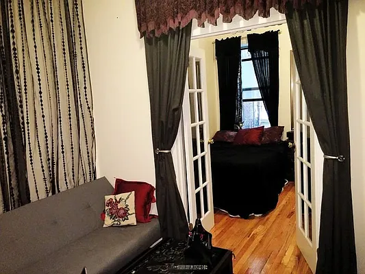 Rented by Crosstown Apartments NYC | media 29