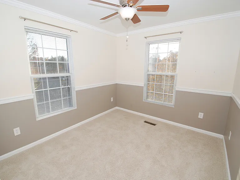 13500 Darter Ct — Photo 17