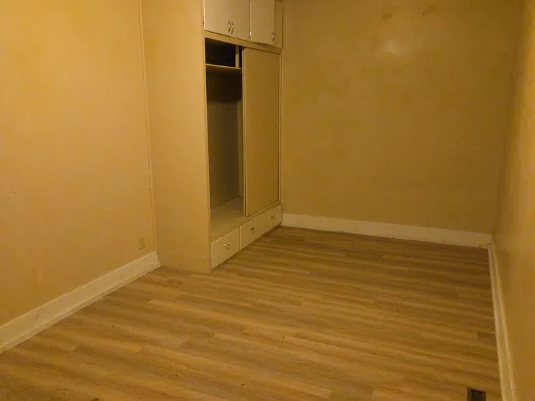 216 C Ave #A — Photo 5
