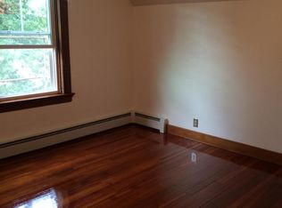 134 Oakland Ave #B, Cranston, RI 02910