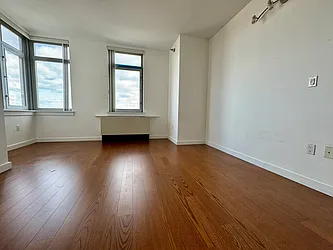 Rented by Winzone Realty Inc
