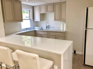 28 Concord Dr #1, Middletown, RI 02842