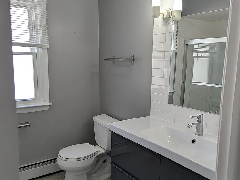 350 Prairie Ave — Photo 5