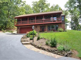 555 Kralltown Rd, Wellsville, PA 17365
