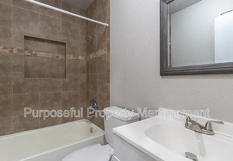 313 Belmont Dr — Photo 21