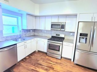 606 S American St #2, Philadelphia, PA 19147