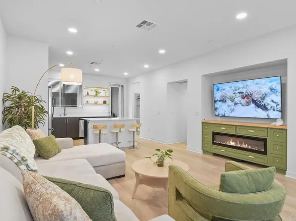 5480 Shorefront Dr Unit 166, San Diego, CA 92154