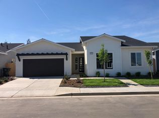 6305 E Fedora Ave, Fresno, CA