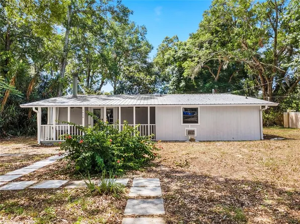 1650 Old Eustis Rd, Mount Dora, FL 32757