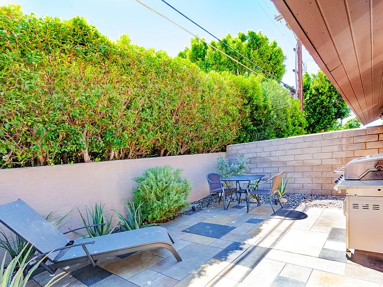 860 N Indian Canyon Dr #5 — Photo 19