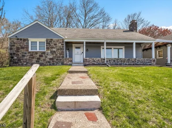 10 Hillside Ave, Milford Boro, NJ 08848